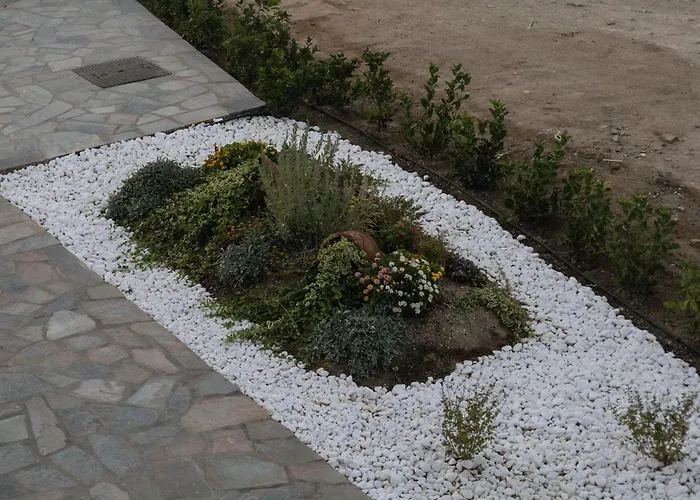 Aegeans Eye * Azolimnos